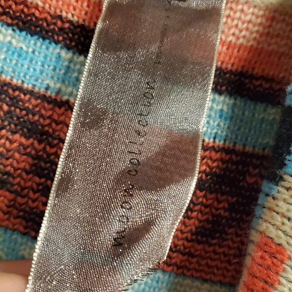 Warm Funky Sweater - Picture 2 of 5